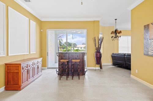 493 Dover Ct, Fort Pierce, FL 34983-3413