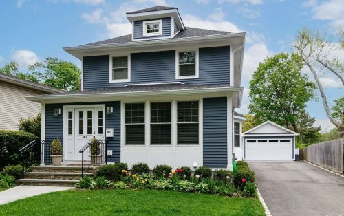 42 Cocks Ln, Matinecock, NY 11560-2313