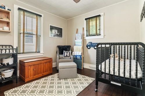 220 Vernon St, New Kensington PA  15068-5844 exterior