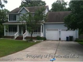 1556 Grassy Branch Dr, Fayetteville NC  28304-5944 exterior