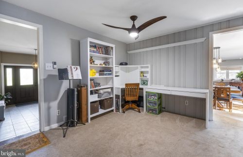 388 Bishop Hollow Rd, Newtown Square PA  19073-3901 exterior