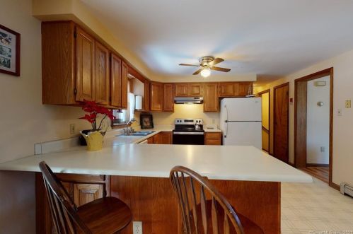 12 Adanti Ave, Ansonia CT  06401-1022 exterior