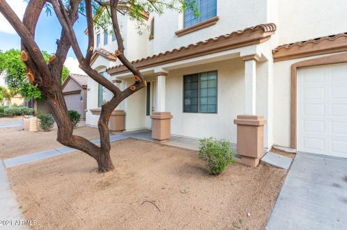 13623 Gelding Dr, Sun City, AZ 85379-8357