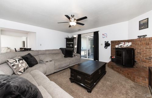 2143 Pennsylvania Ave, Fairfield CA  94533-3105 exterior