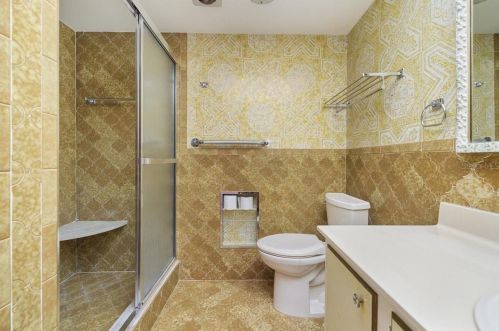 192 Boca Ciega Pt Blvd, Saint Petersburg FL  33708-2738 exterior