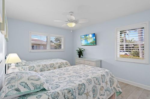 2807 20 Ave, Cape Coral FL  33904-4020 exterior