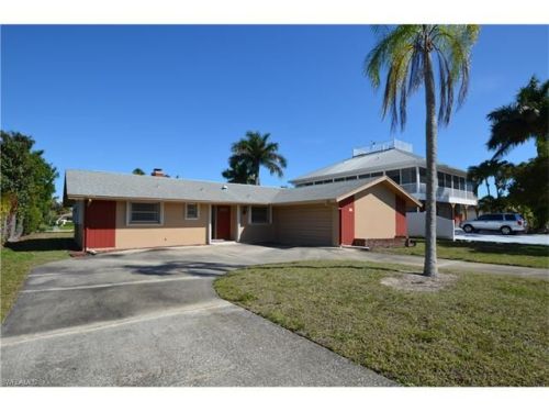 421 Samar Ave, Naples, FL 34113-8603