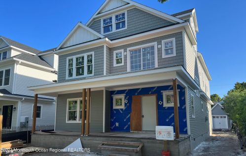 305 10th Ave, Belmar, NJ 07719-2312