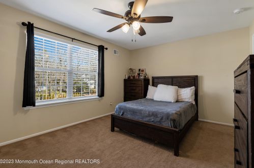 57 Thompson Bridge Rd, Jackson Twp NJ  08527-4623 exterior