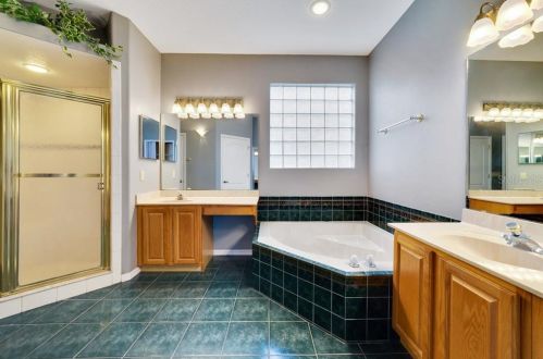 5208 Patricia Dr, Orlando FL 32819-7548 exterior