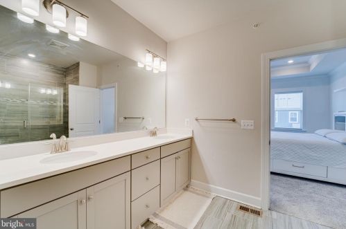 14957 River Walk Way, Woodbridge VA  22191 exterior