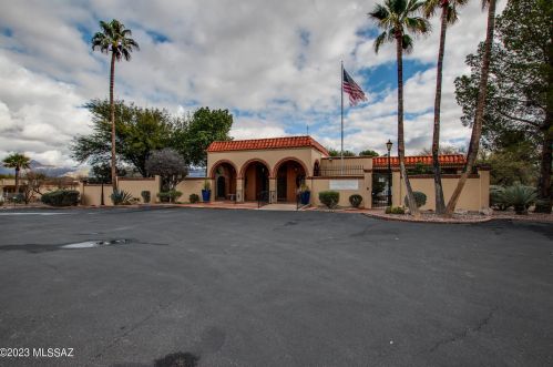 7204 Camino Vecino, Tucson AZ 85715-3418 exterior