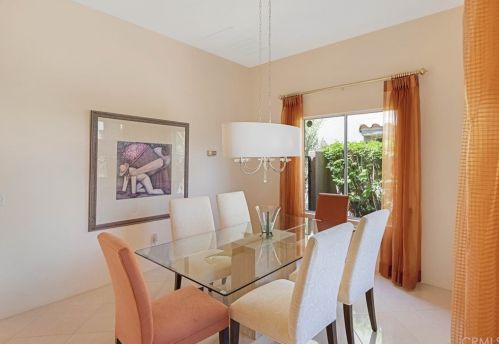 7 Pine Valley Dr, Rancho Mirage CA  92270-1606 exterior