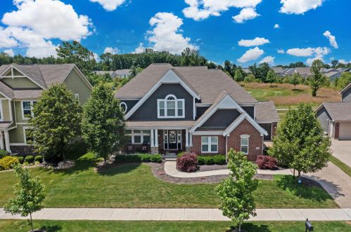 940 Ballater Dr, Delaware, OH 43015-7214