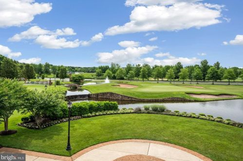 5433 Rodriquez Ln, Haymarket VA  20169-6100 exterior