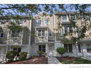 21 Cobblestone Dr, Groton, CT 06340-3853