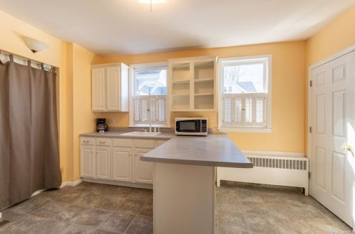 1 Bede Ter, Cornwall NY  exterior