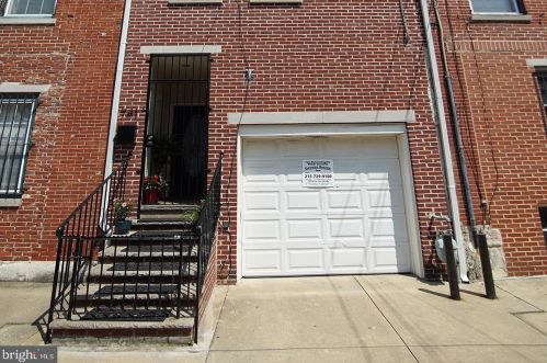 741 20th St, Philadelphia PA  19130-2003 exterior
