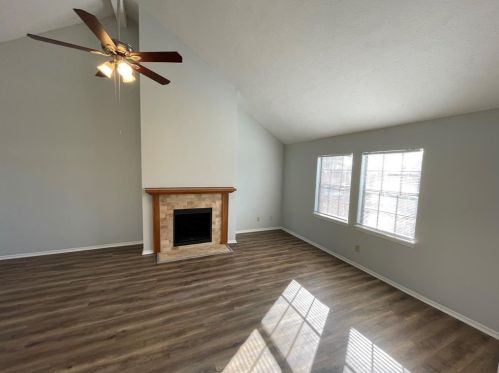 1337 Southridge Dr, Lancaster TX  75146-1396 exterior