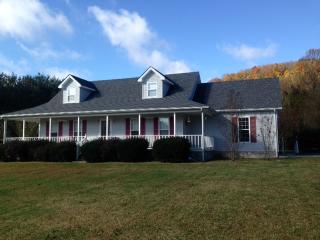 7449 Short Mountain Rd, Woodbury, TN 37190-5307