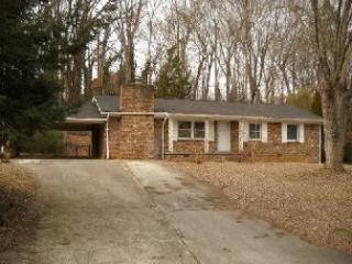 3245 Lagrange Dr, Maryville, TN 37804-5606