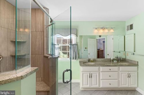 291 Conway Cir, Prospectville PA exterior