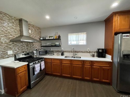 3779 Shamrock Ave, Riverside CA  92501-1845 exterior