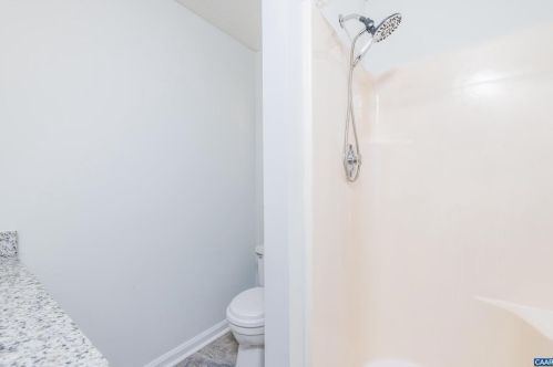 20 Loblolly Rd, Bybee VA  22963-3021 exterior