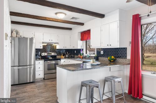 2741 Leidy Rd, Gilbertsville PA  19525-9170 exterior