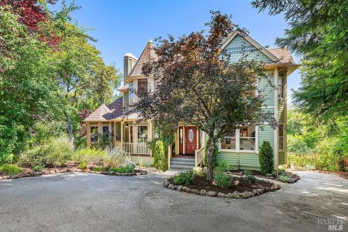 1367 Tilton Rd, Sebastopol, CA 95472-9420