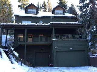 3012 Bellflower Dr, Vail, CO 81657-5859