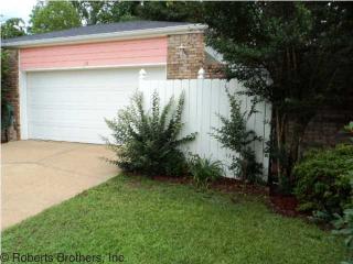 13 Stonebridge Ct, Mobile, AL 36608-6222