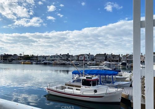 5348 Appian Way, Long Beach CA 90803-4151 exterior