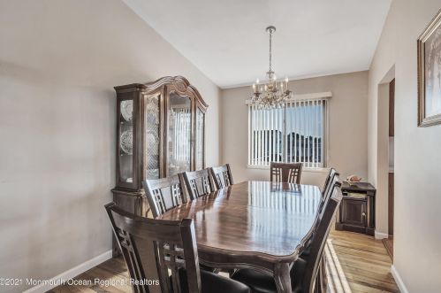 52 Margaret St, Old Bridge NJ  08857-2559 exterior