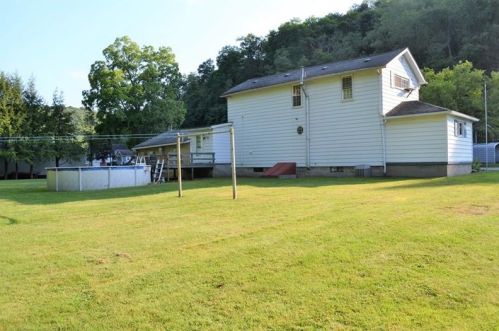 904 State Route 68, East Brady PA  16028-3122 exterior