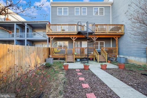 1816 D St, Washington, DC 20003-2412