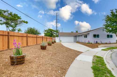 10002 Adore Cir, Cypress, CA 90630-4501