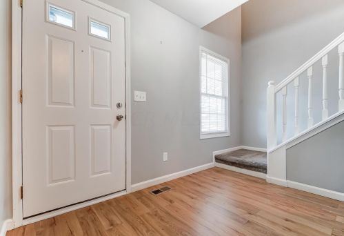 139 Crabapple Ln, Pataskala OH  43062-7074 exterior