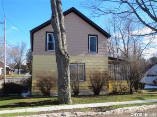 844 Alexandria St, West Carthage, NY 13619-1011