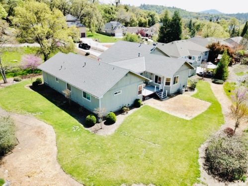 13905 Gold Country Dr, Lake Wildwood, CA 95946-9015