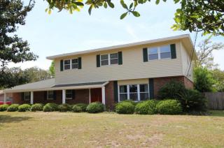 197 Country Club Rd, Shalimar, FL 32579-1635