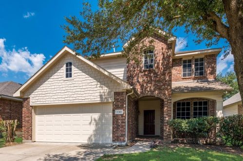 1141 Redcloud Dr, Fort Worth, TX 76120-3331