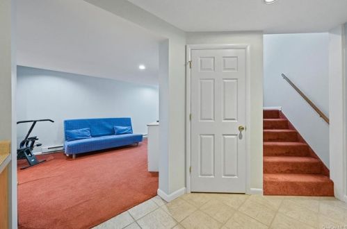 35 Mclaughlin Way, Washingtonville NY  10992-1151 exterior