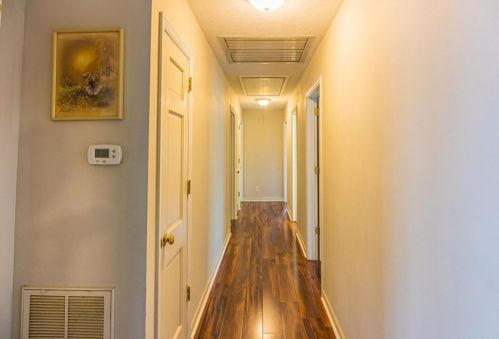 207 Midland Dr, Graniteville SC  29829-4021 exterior