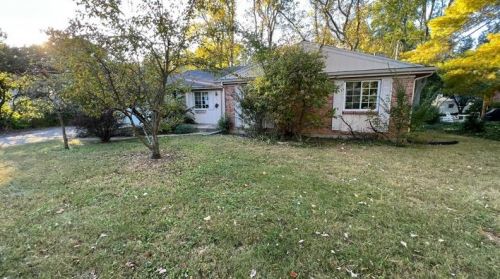 748 Wooster Pike, Terrace Park, OH 45174-1050