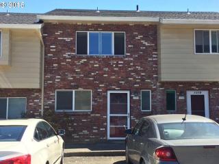 1320 Hogan Dr, Damascus, OR 97030