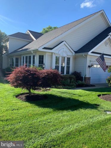 17653 Glass Ridge Pl, Gainesville VA  20155-3045 exterior