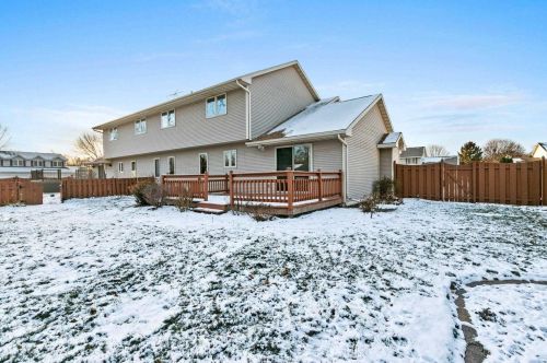 1046 Melody Dr, Green Bay WI  54303-6375 exterior