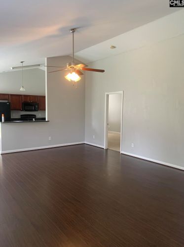 153 Travertine Xing, Lexington SC  29072-7033 exterior