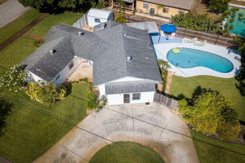 7201 8th Ave, Saint Petersburg, FL 33710-4650